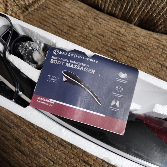 Bally Total Fitness Body Massager Multi- Node Percussion Deep Tissue Massage - Picture 8 of 10